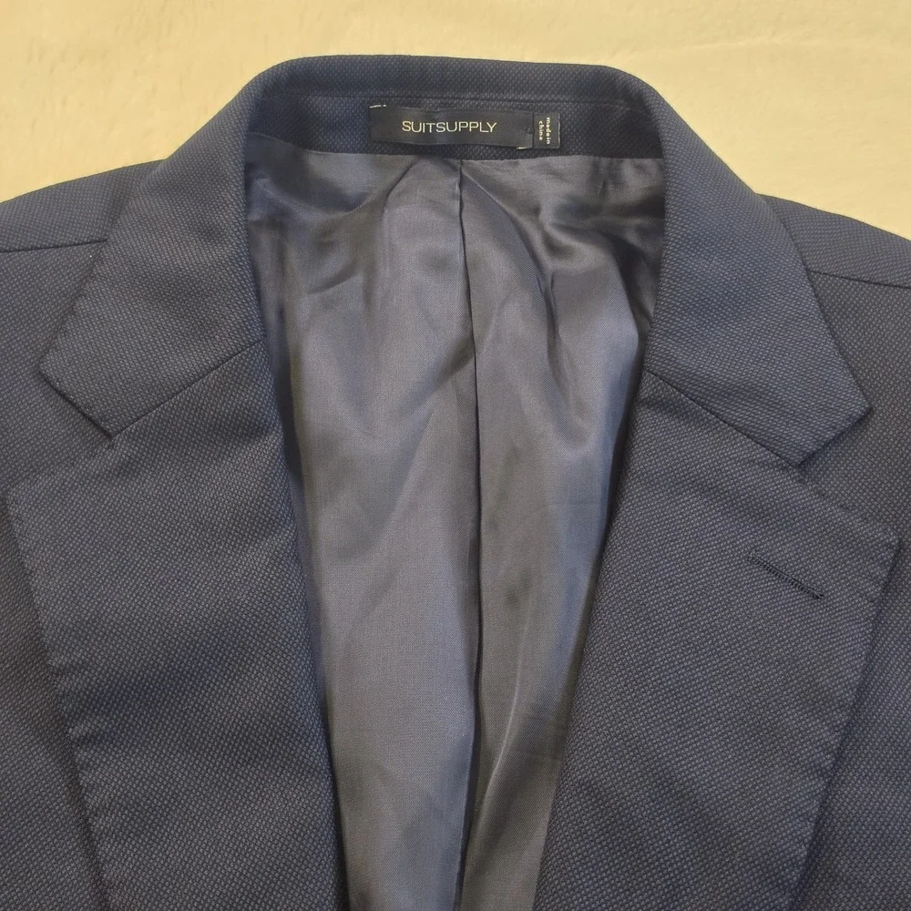 SUITSUPPLY 48R Mens Blue Blazer Jacket Sport Coat 2 Button Dual Vented Wool 58EU